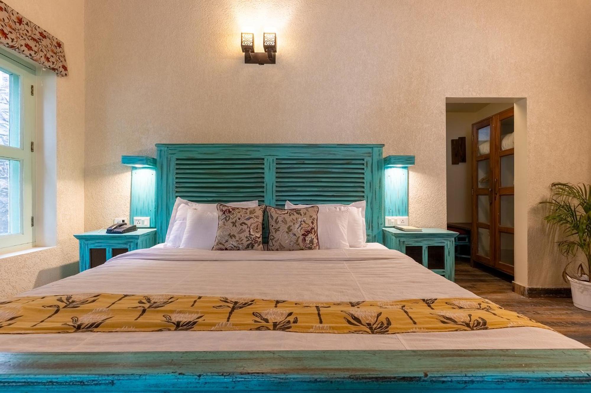 Malusara Retreat By The Lake Bhimtal Exterior photo