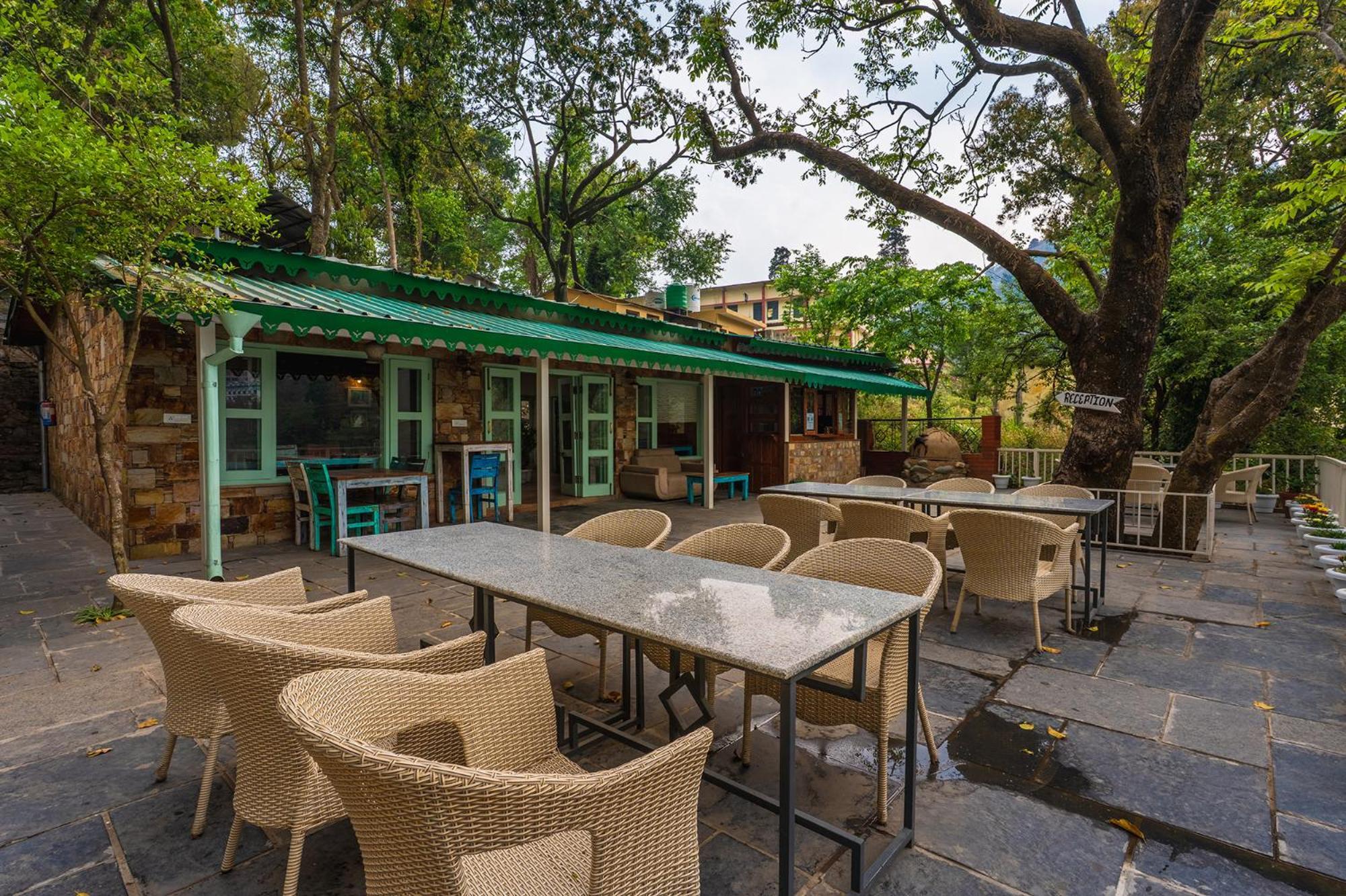 Malusara Retreat By The Lake Bhimtal Exterior photo