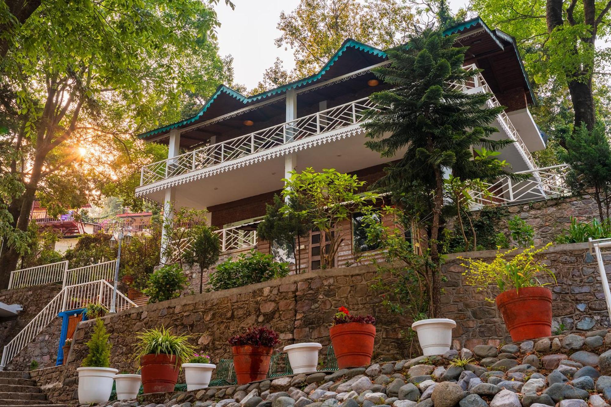 Malusara Retreat By The Lake Bhimtal Exterior photo